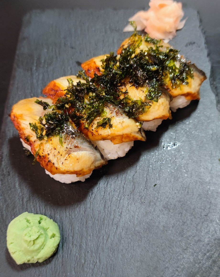 Nigiri anguila