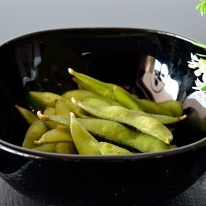 Edamame con shichimi togarashi o sal maldon