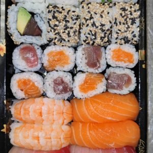Bandeja Sushi Fusión (22 piezas)